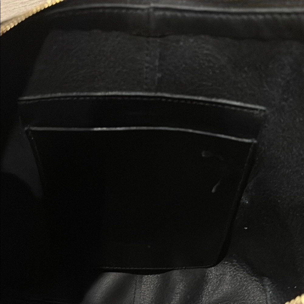 Madewell Black Leather Bag, like new! - Picture 5 of 6
